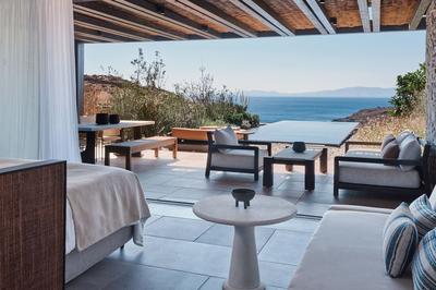 Signature Suite with Private Pool