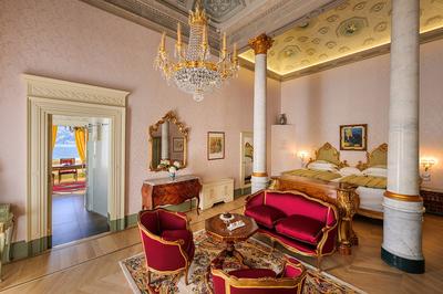 Kennedy Suite