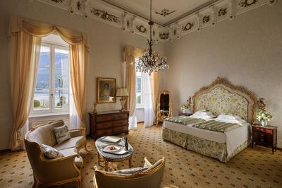 Suite Oro With Lake View