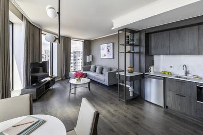 Club Executive Suite - Pinnacle Tower