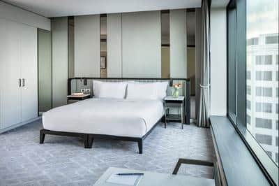Club Executive Suite - Pinnacle Tower