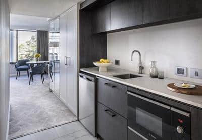 Premier Room Kitchenette - Pinnacle Tower