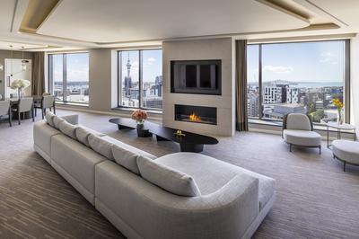 Chairman Suite - Pinnacle Tower