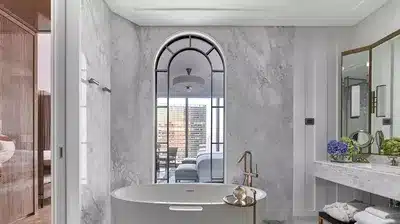 Deluxe Skyline Room