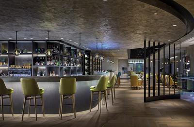 Alibi Wine Bar