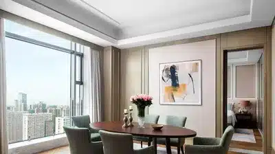 Club Executive Skyline View Suite
