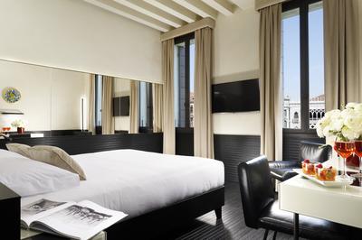 Deluxe Gran Canal View - L'Orologio Luxury Experience