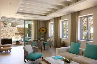 Diplomatic Villa - 9 Bedrooms