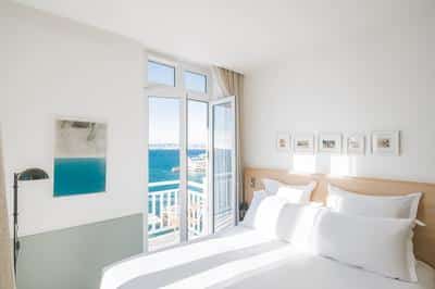 Deluxe Sea View