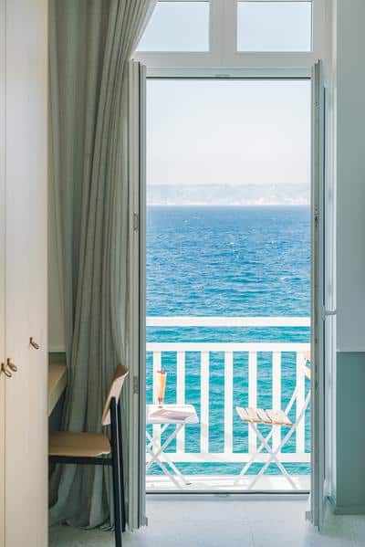 Deluxe Deep Sea View