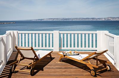 Executive Les Bords de Mer