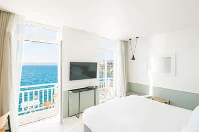 Deluxe Deep Sea View