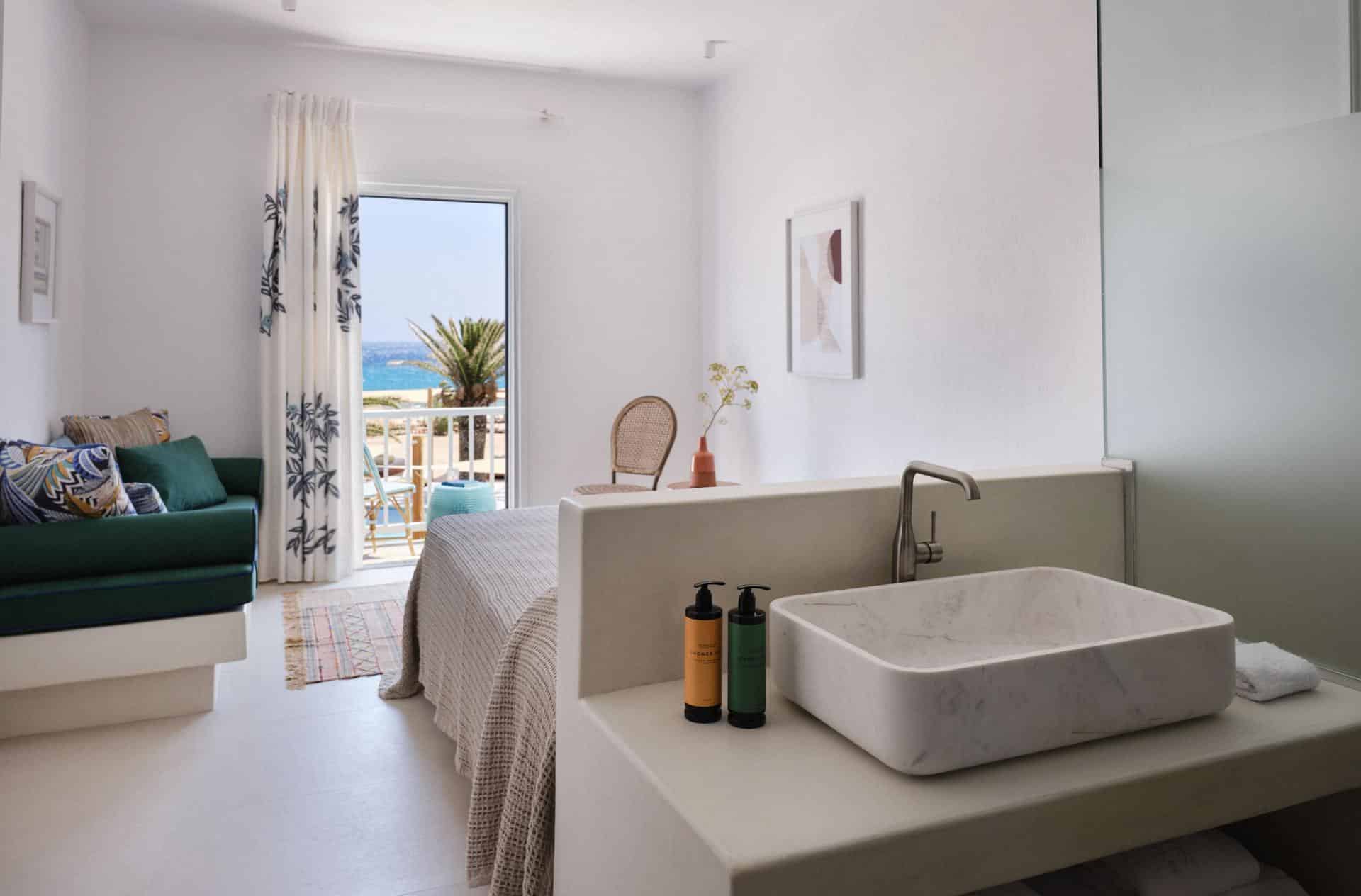Executive Beachfront Suite with Private Jacuzzi