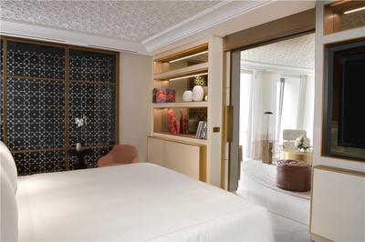 King Premier Room with Panoramic View