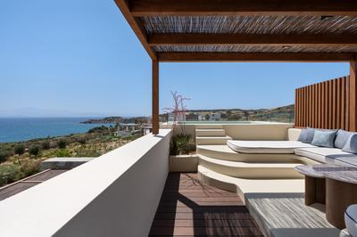 Junior Suite With Private Plunge Pool & Panoramic Sea View