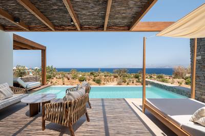 Two Bedroom Suite With Private Pool & Sea View