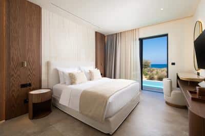 Vione Suite With Private Pool & Sea View