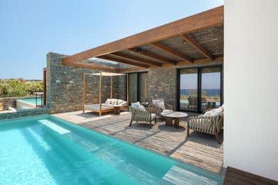 Two Bedroom Suite With Private Pool & Sea View