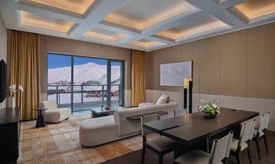 Double Queen Premium Suite