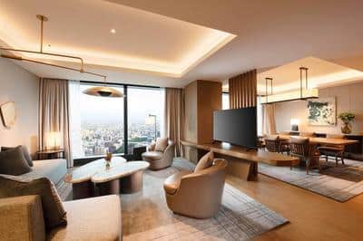King Premium Corner Suite