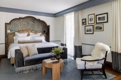 Prestige Suite