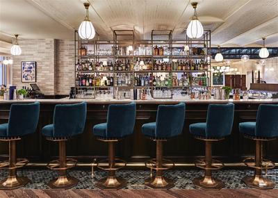 Rivié Bar