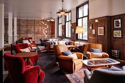 Lobby Bar