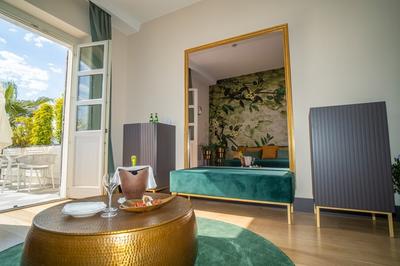 The Pleasure Garden Suite