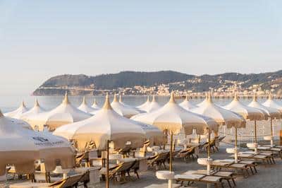 Beach Bar