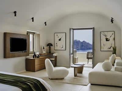 Grande Suite with Outdoor Hot tub