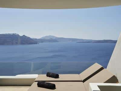 Deluxe Suite with Indoor Hot tub