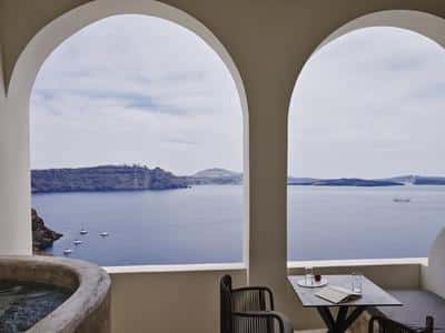 Grande Suite with Outdoor Hot tub
