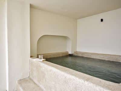Eternal Suite with Private Pool and Hot Tub
