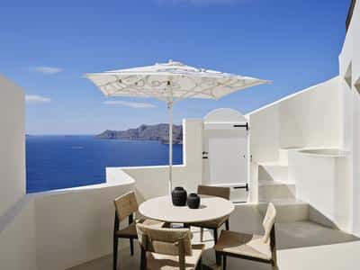 Two Bedroom Villa with Private Pool and Hot Tub