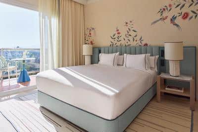 Premium Panoramic Room
