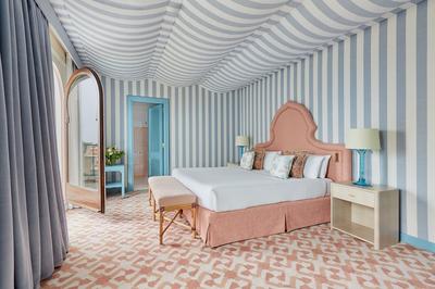 Panoramic Suite