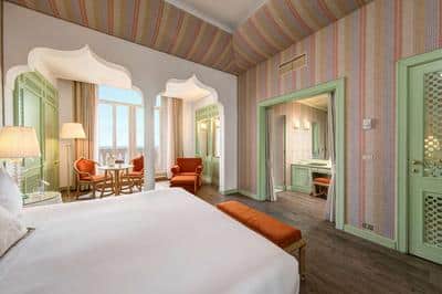 Grand Deluxe Sea View