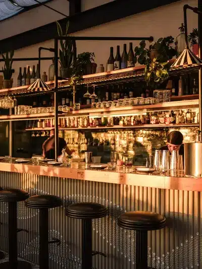 Llama Inn