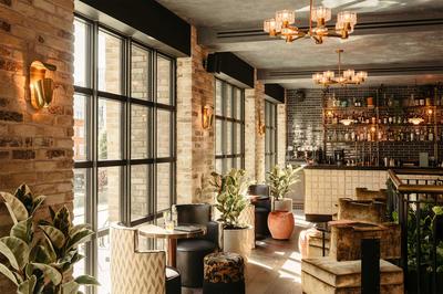 Mezzanine Bar