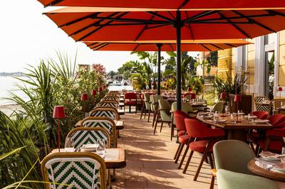 Fenix Restaurant - Terrace
