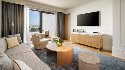 Ambassador Suite