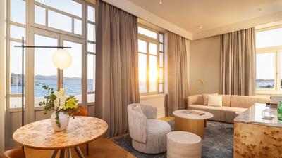 Regency Suite Sea View with Balcony