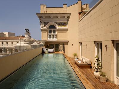 Letras Penthouse with Semi-Private Pool