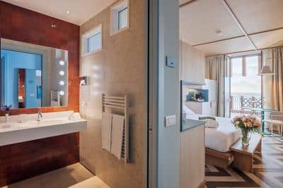 Prestige Room