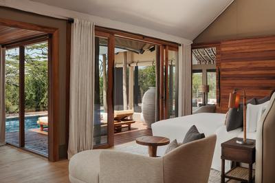Signature Tented Suite
