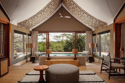 Signature Tented Suite