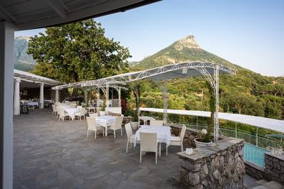 Le Lanterne Restaurant