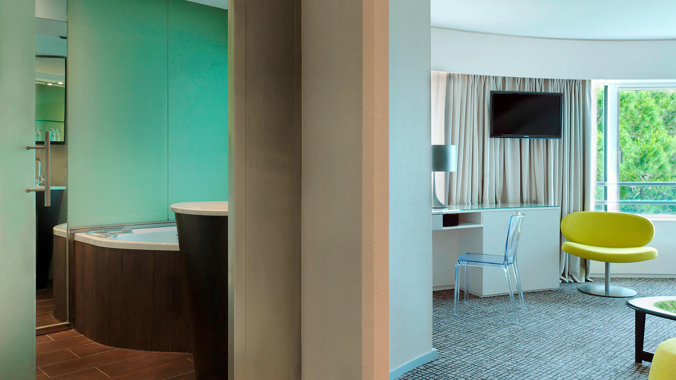 Design, Sea view, Crystal Towers