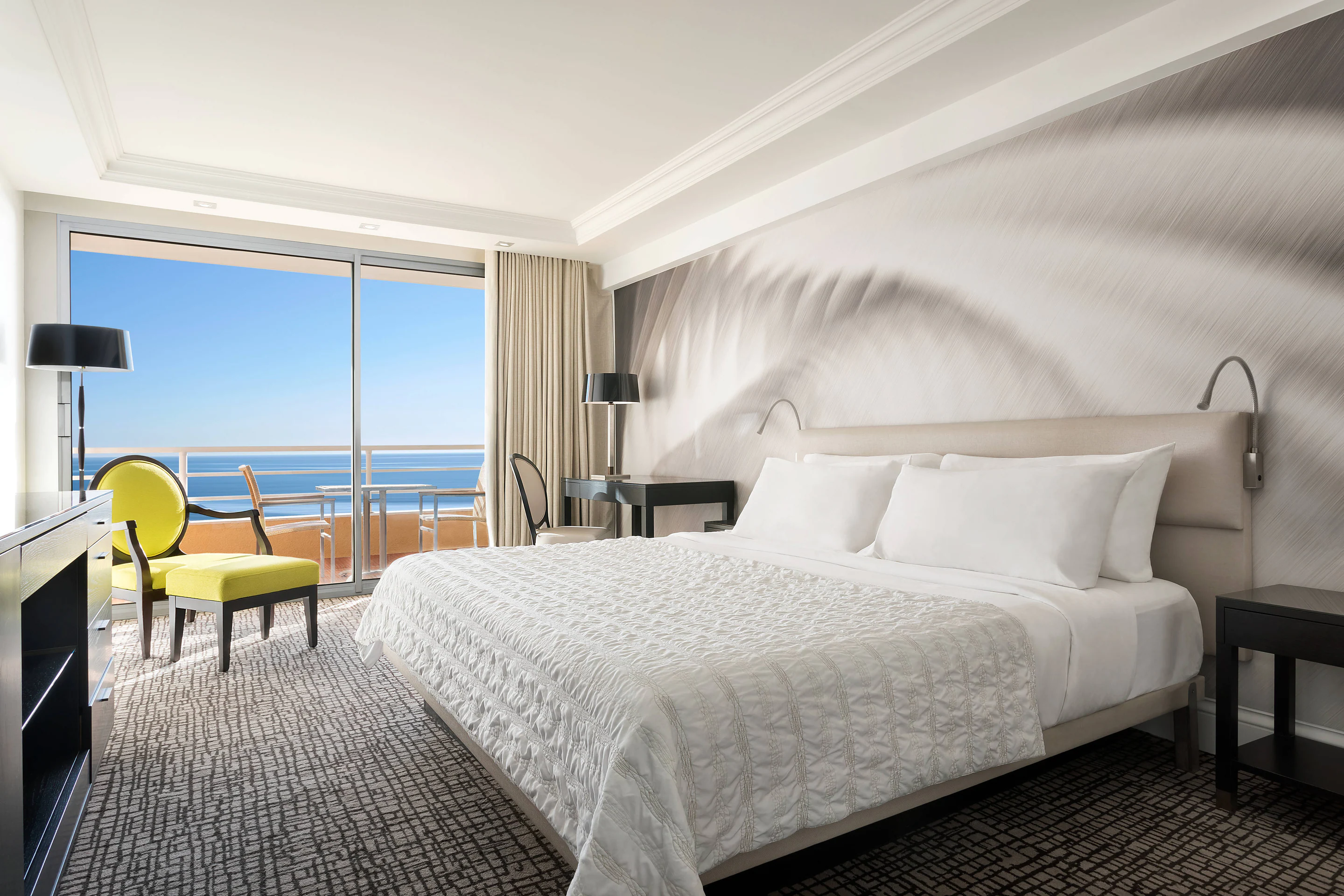 Deluxe, Sea view, Balcony