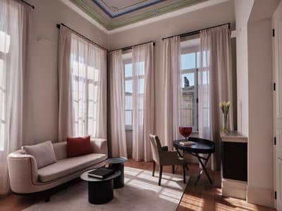 Luxe & Sweet One Bedroom Suite
